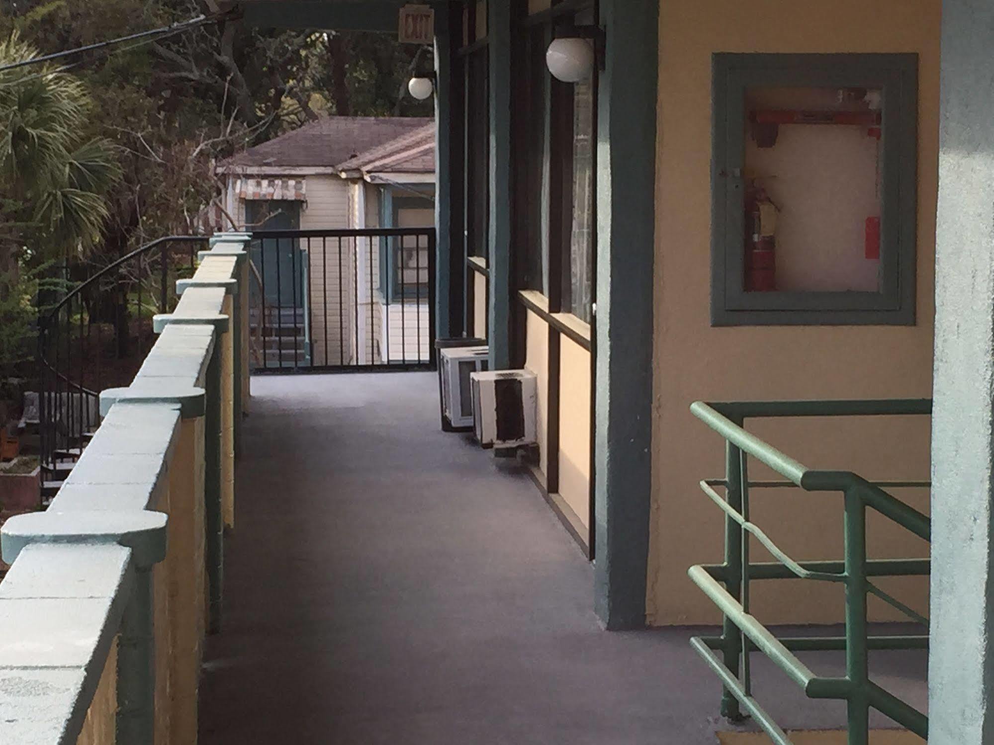 Calypso Motor Inn Myrtle Beach Exterior foto